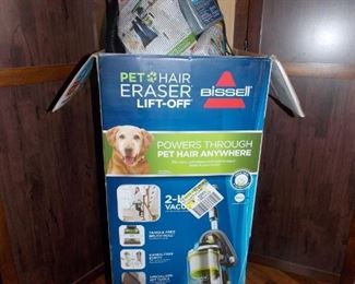 BRAND NEW IN BOX! Bissell 2087 / Pet Hair Eraser® Lift-Off® Upright Pet Vacuum / Enjoy two machines in one with this upright vacuum cleaner and detachable, portable canister vacuum.