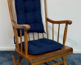 Nichols and Stone Rocker