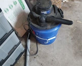 Sucker thing. My maintenance guy uses one in my garage, but I am not really sure what he is doing.  I think I need better control over him.  It's always hooked to his nose.