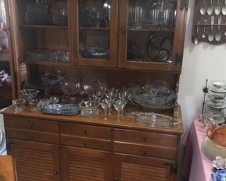 Ethan Allen hutch & Large collection of Candlewick glassware