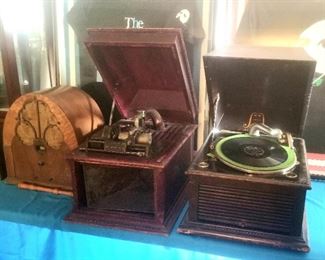 Cylinder and record Victrolas