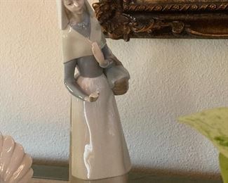 lladro