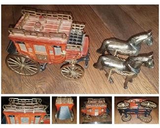 Vintage Overland Stage Express Co. U.S. mail stagecoach radio $15. Now $7.50