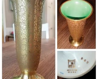 Vintage Pickard U.S.A. gold encrusted roses and daisies vase 7.25" #842 $20. Now $10