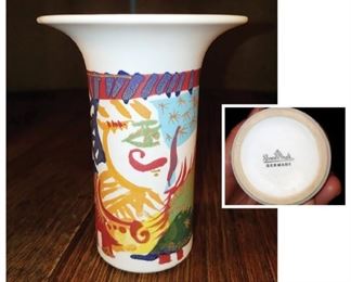 Vintage 4.75" abstract Rosenthal vase $10