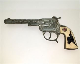 Vintage toy rodeo cap gun $15