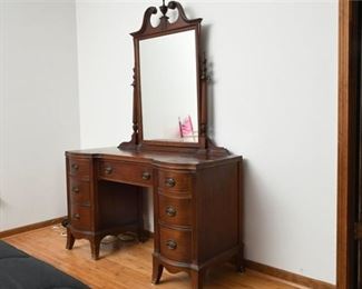 4. Vanity Table With Mirror