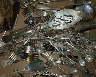 Assorted Flatware & Accent Pieces 
