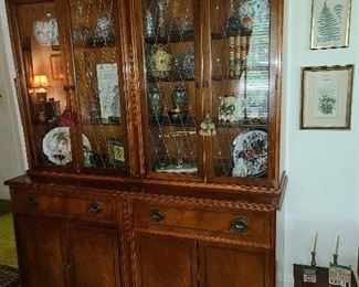 George III Style Inlaid Mahogany Bookcase (20th Century) 
