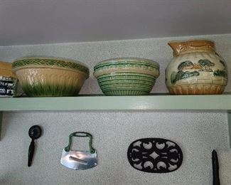 Large Collection Of Green-Glazed Pottery Wares Including Bowls (20th Century) 