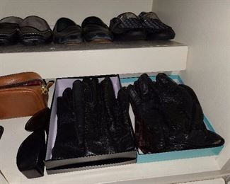 MASSIVE DESIGNER CLOTHING, SHOES, HANDBAGS, & ACCESSORY COLLECTION (MIXED VINTAGE & CONTEMPORARY) 