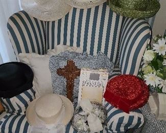 MASSIVE DESIGNER CLOTHING, SHOES, HANDBAGS, & ACCESSORY COLLECTION (MIXED VINTAGE & CONTEMPORARY) 