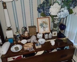 2 Drawer Dresser & Lamp