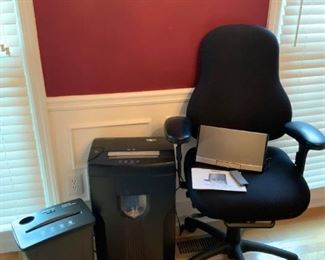 Bose Speaker Office Chair and 2 Paper Shredders
