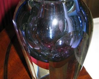 BaDASH art glass vase