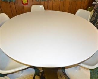 Table and 5 chairs.