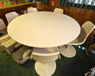 Table and 5 chairs
