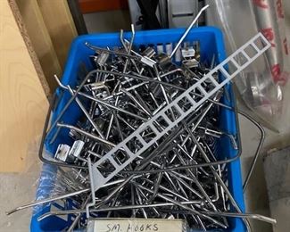 Mounts for the Grid Walls