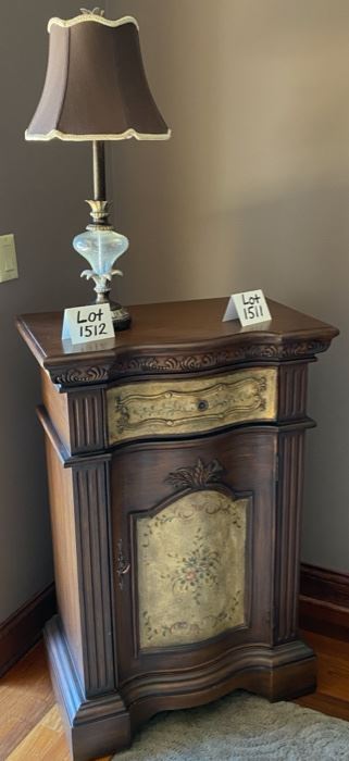 Lot 1511 $125.00