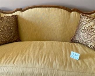 Lot 1504 Asking $1.200.00.