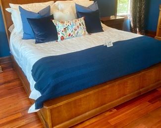 Lot 1515A Asking $800.00 (Bedding not Included) Lot 1515B. Asking $900.00. Penny Mustard King "Moscato" Mattress and 2 Twin XL Flexsteel Box Springs.