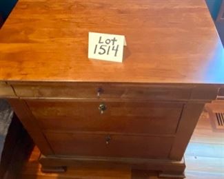 Lot 1514 Asking $595.00 for pair