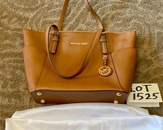 Lot 1525 $100.00 Like New Michael Kors Tan Leather Satchel with Dust Cover