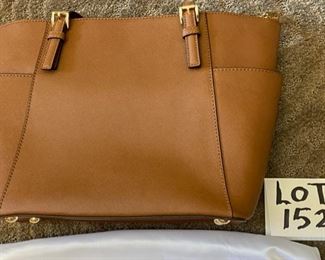 Lot 1525 $100.00