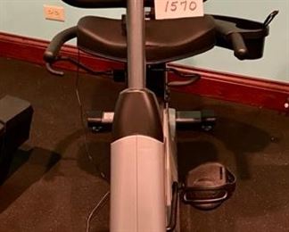 Lot 1570 $350.00 True Fitness Z5 Recumbent Bike Orig. Pd over $2000. Excellent Condition, Great Price for a True Bike. Health Club Quality.