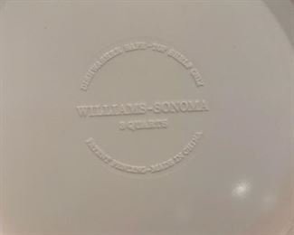 Lot 1582 $30.00 Wilton Wire Cupcake Holder, so cute, and Melamine Mixing Bowl Set of 3 from Williams-Sonoma, in pink. Smallest size has hairline crack in middle, still holds liquid so should be functional -