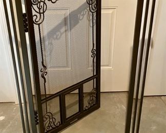 Lot 1599 $90.00