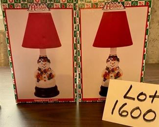 Lot 1600 $18.00 Two World Bazaar Snowman Lamps, New in the Box