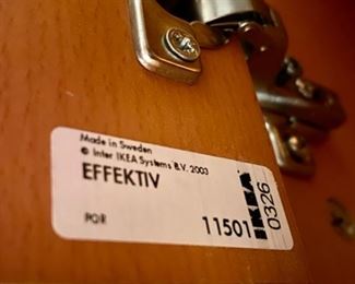 Lot 1621 $150.00 Ikea EFFEKTIV 11501