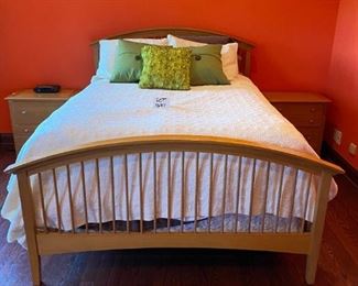 Lot 1641. Asking $750.00 Stanley Furniture Queen Bed with Headboard and Footboard and Mattress/Box Spring. Includes the two side night tables (Tops are in Rough Shape). 80" W