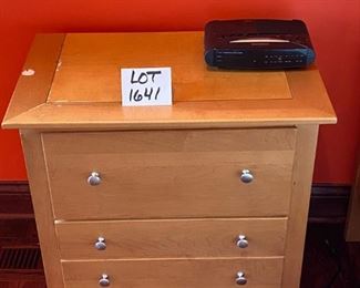 Lot 1641. Asking $750.00 Stanley Furniture Maple Queen Bed with Headboard and Footboard and Mattress/Box Spring. Includes the two side night tables (Tops of nightstands are in Rough Shape). 80" W. There are a number of accompanying pieces to this bed - the Homeowners paid $5,255 for the bed, 2 nightstands, 1 long dresser with mirror, 1 tall 12-drawer dresser and the desk.