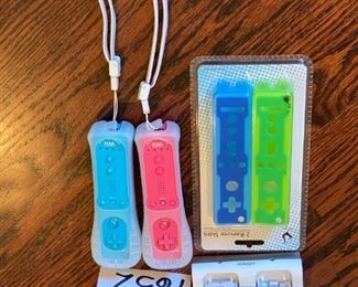 Lot 1652. $20. Wii accessory package