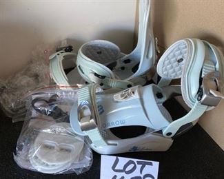 Lot 1689 $40.00