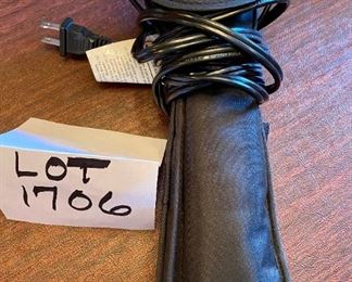Lot 1706. $20. Zoe Flat Iron. Brand New.