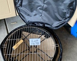 Lot 1678. $40.00. Portable Fire Pit with Storage Bag 24" Diameter Pit and Grill