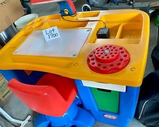 Lot 1700. $75.00 Vintage Little Tykes Desk and Chair, needs a Clean up, but looks good.