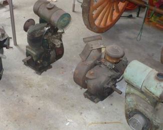 3 SMALL GAS ENGINES