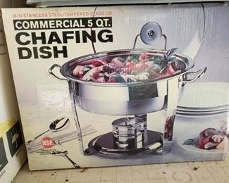 NIB Chafing Dish
