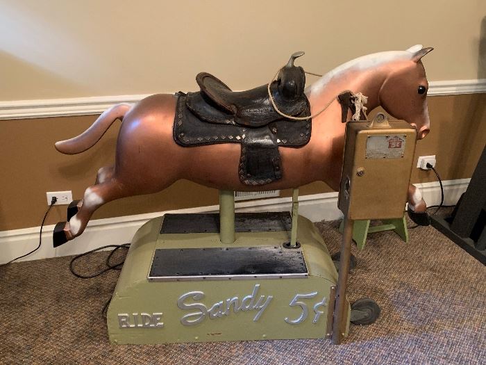 Fully operational Sandy coin op riding horse. Set to free play. Just plug in and ride! More pics below...