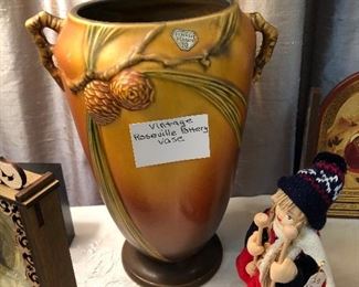 Roseville pine cone vase 