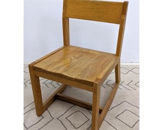Lot 1058 Oak Tilting Design Chair. 