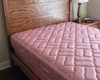queen BeautyRest mattress set