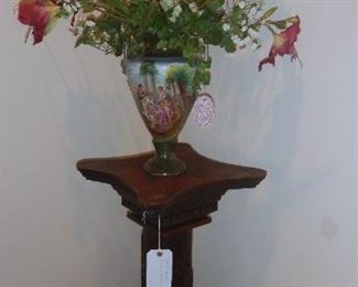 Many Floral arrangements, beautiful plant stand