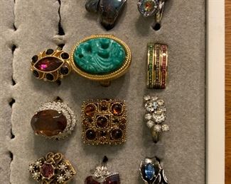 Rings & Costume Jewelry