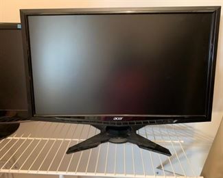 #18	Acer 25" Monitor	 $50.00 
