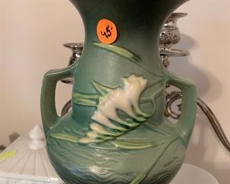 #83	Roseville Green Vase w/white Flowers   122-8	 $45.00 
